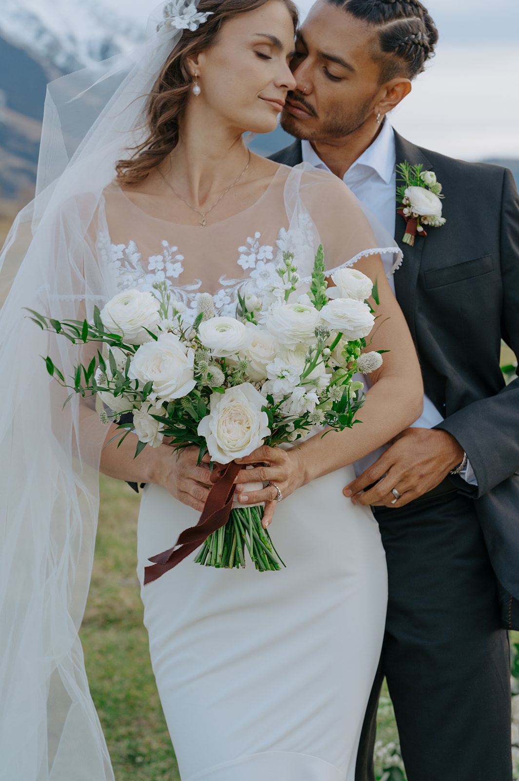 Sage Lodge Editorial