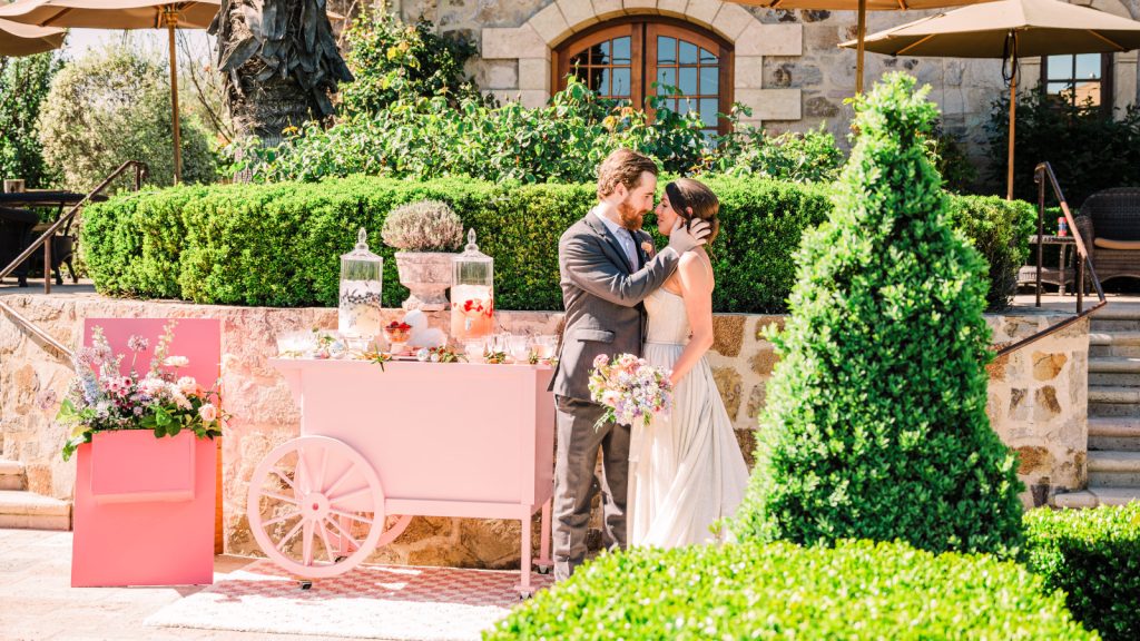 Venue: V. Sattui Winery, Napa Valley - Designer: Lisa McAdams Events - Photo: Happy Out Photography